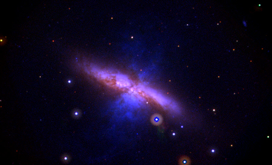 M82_uvot_before_SN_large