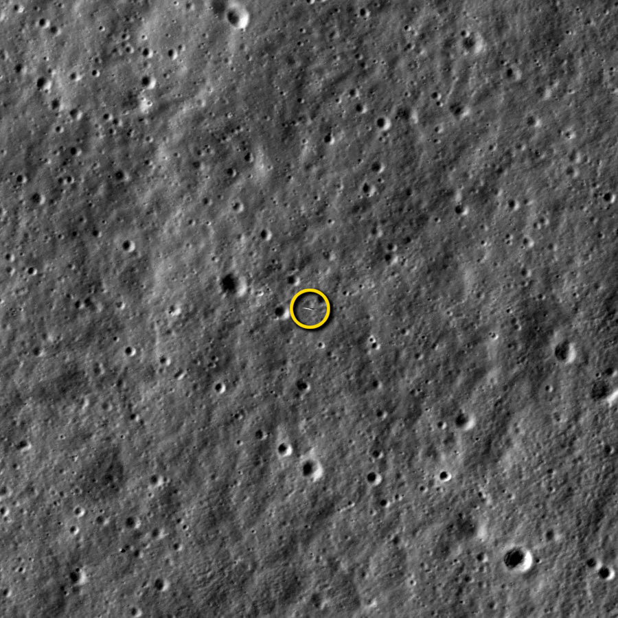 lro_view_of_ladee_labeled_0