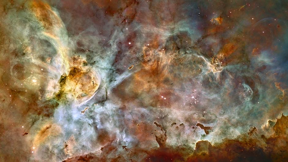 Imagem completa da região da Nebulosa Carina, feita para comemorar os 17 anos do Hubble no espaço.