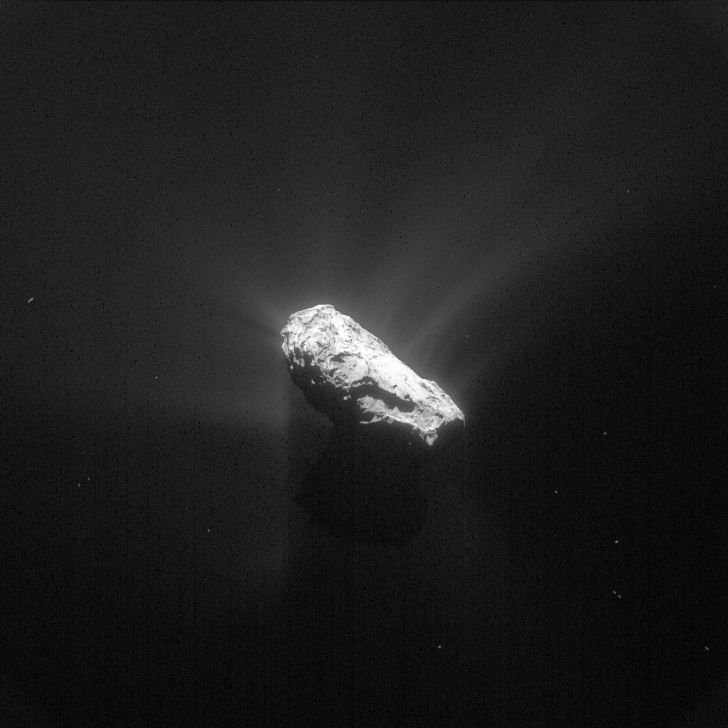 Comet_on_12_May_2015_NavCam