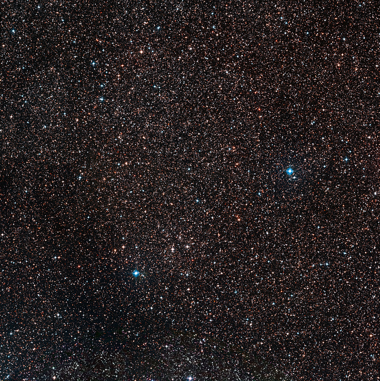 The sky around the location of Nova Centauri 2013