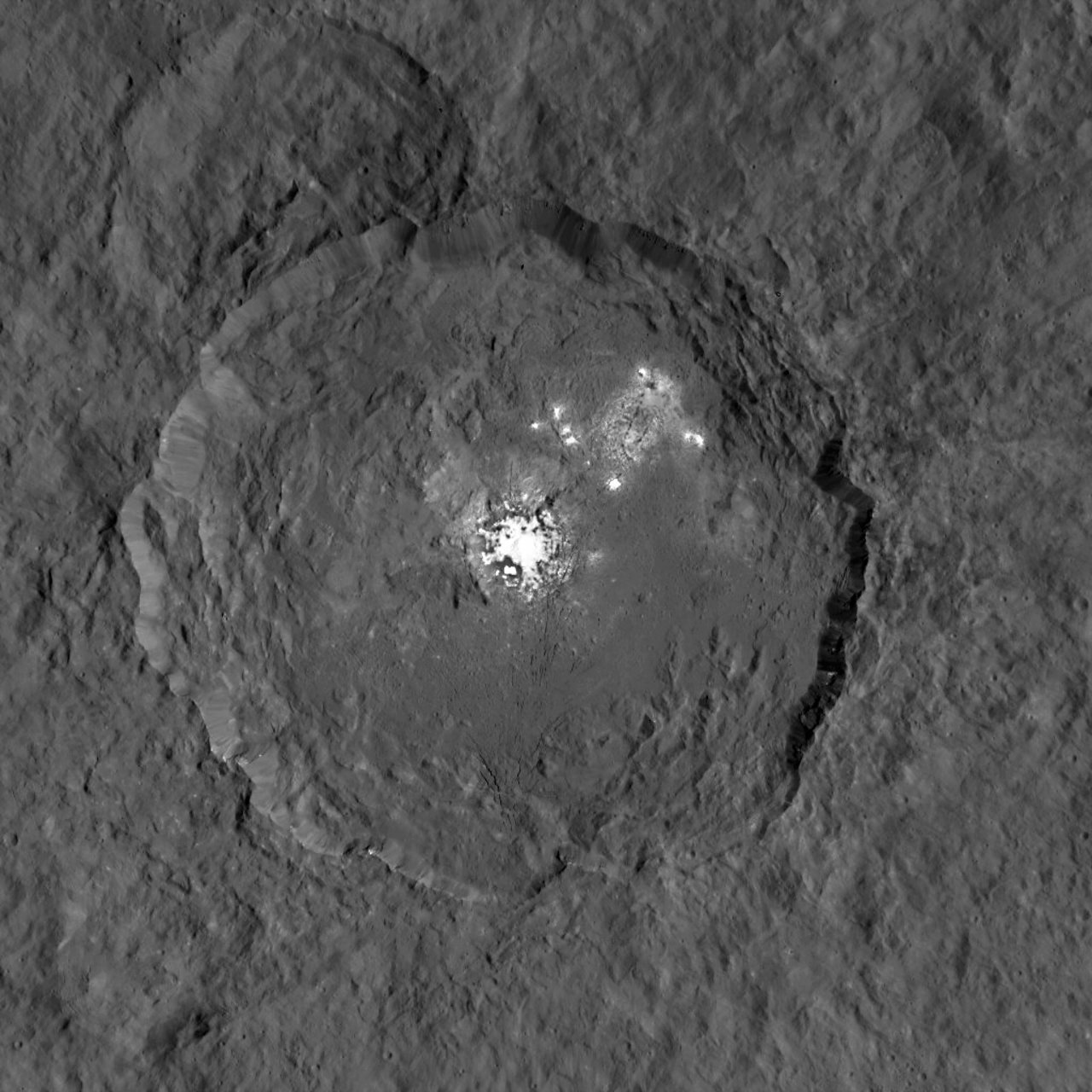The bright spots on Ceres imaged by the Dawn spacecraft