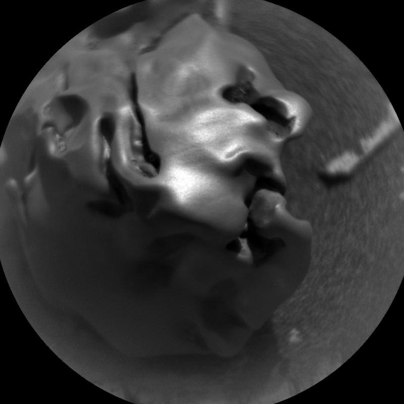 meteorite-mars-curiosity-2016-1-e1477993461371
