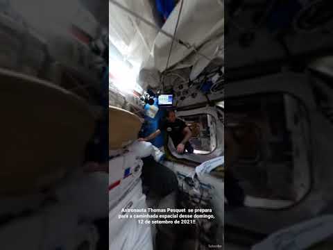Thomas Pesquet Se Preparando Para Caminhada Espacial