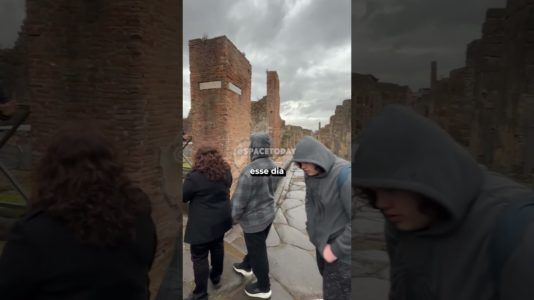 VULCÃO DESTRUIU uma CIDADE INTEIRA !!!