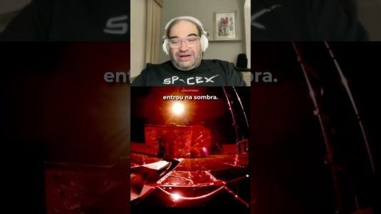 PRIMEIRA IMAGEM DE ECLIPSE VISTO DA LUA